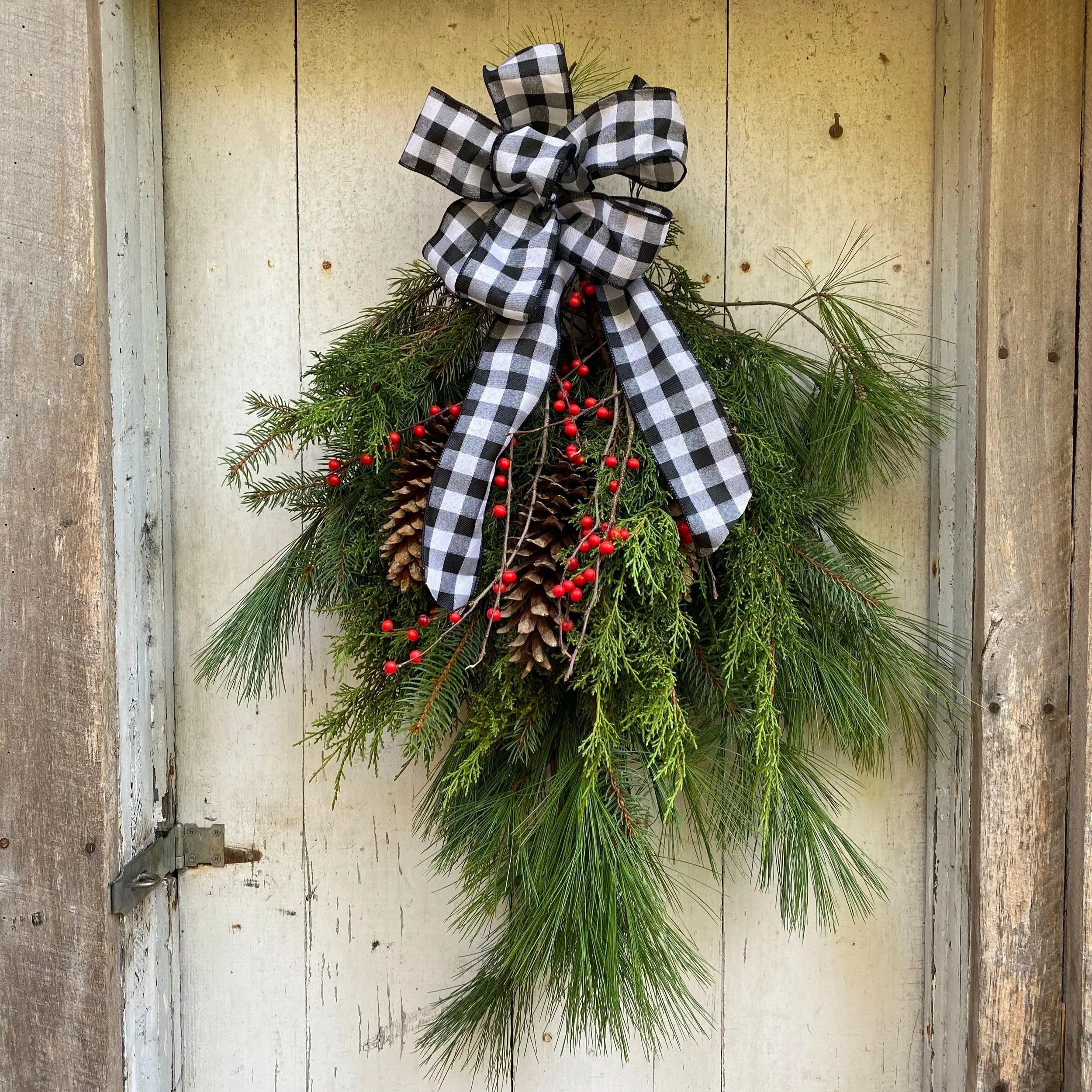 Copy+of+%234_Mixed+Greens+Door